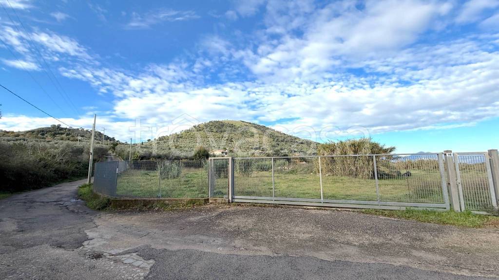 terreno agricolo in vendita ad Itri