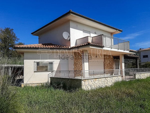 casa indipendente in vendita ad Itri