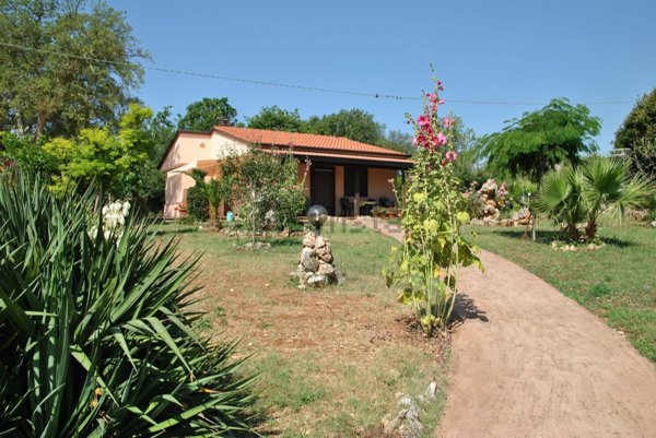casa indipendente in vendita ad Itri