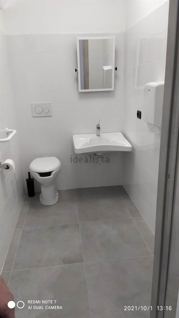 locale commerciale in vendita ad Itri