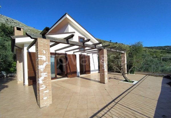 casa indipendente in vendita ad Itri