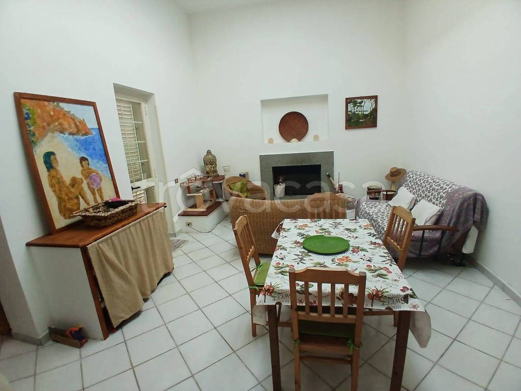 casa indipendente in vendita ad Itri