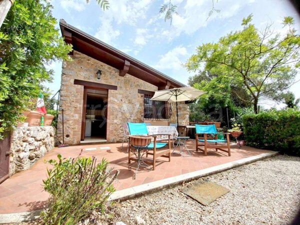 casa indipendente in vendita ad Itri