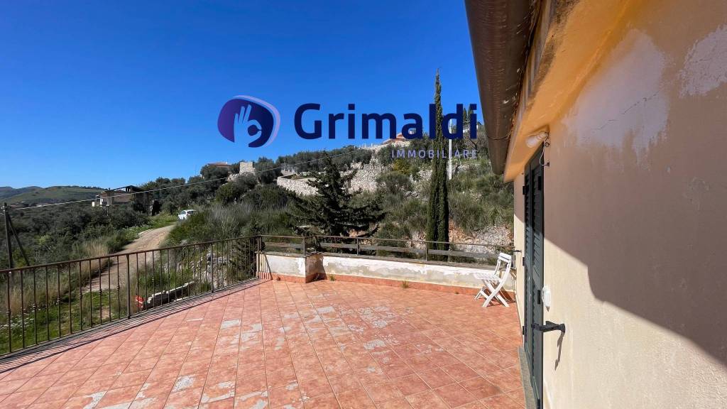casa indipendente in vendita ad Itri
