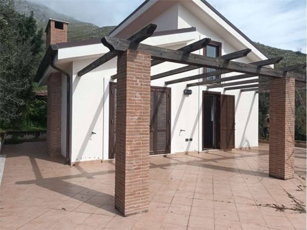 casa indipendente in vendita ad Itri