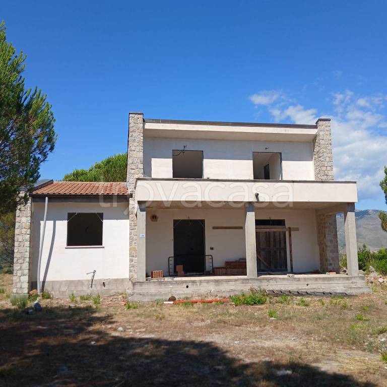 casa indipendente in vendita ad Itri