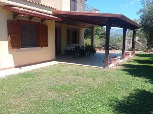 casa indipendente in vendita ad Itri