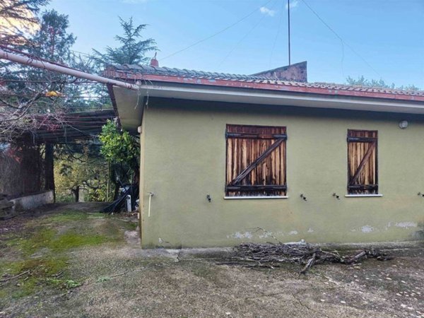 casa indipendente in vendita ad Itri