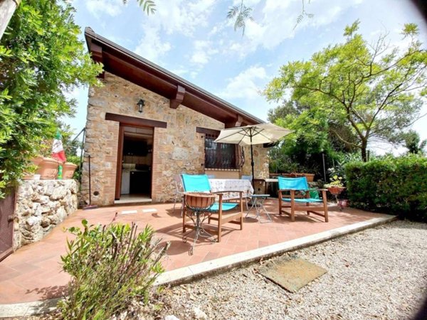 casa indipendente in vendita ad Itri