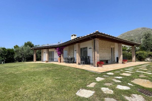casa indipendente in vendita ad Itri