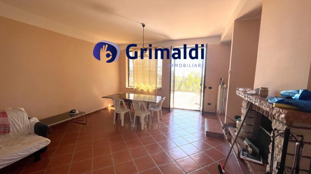casa indipendente in vendita ad Itri