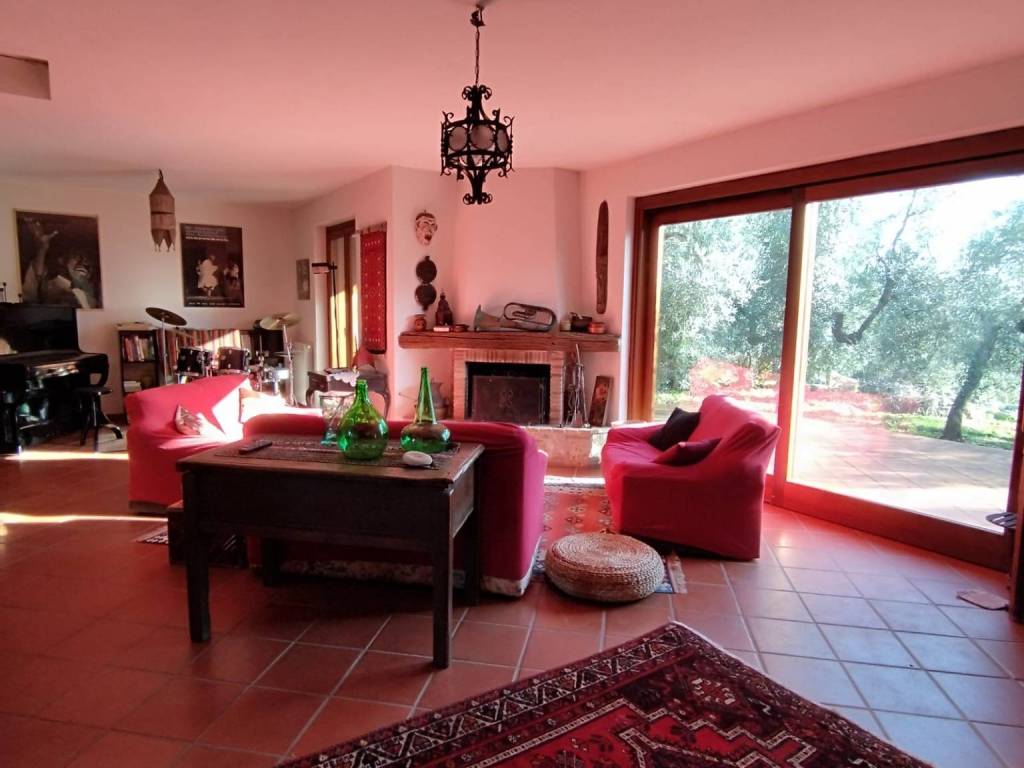 casa indipendente in vendita ad Itri