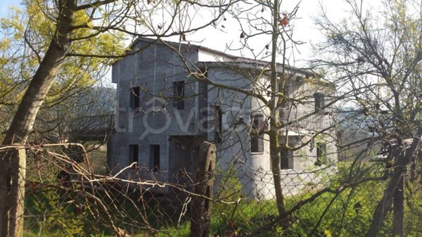 casa indipendente in vendita ad Itri