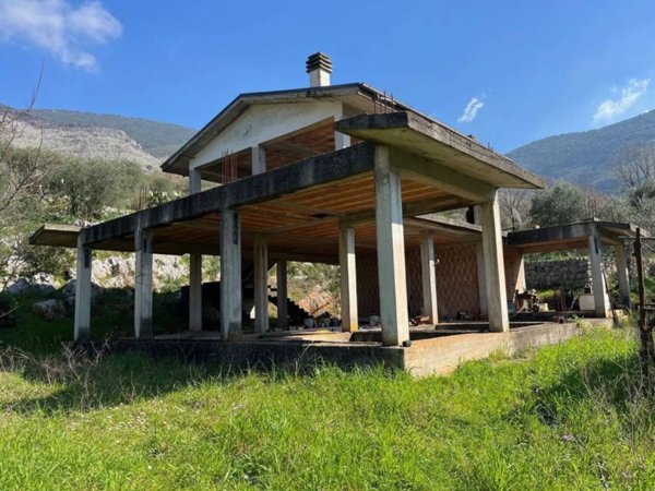 casa indipendente in vendita ad Itri