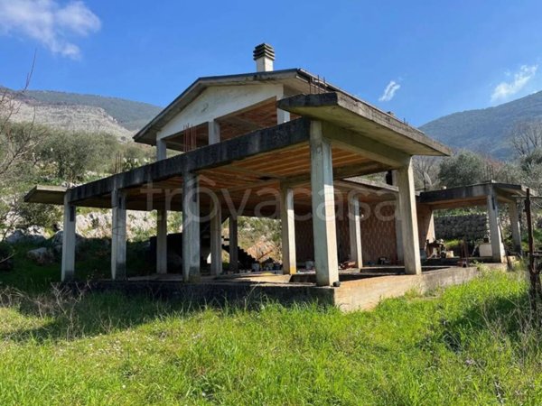 casa indipendente in vendita ad Itri