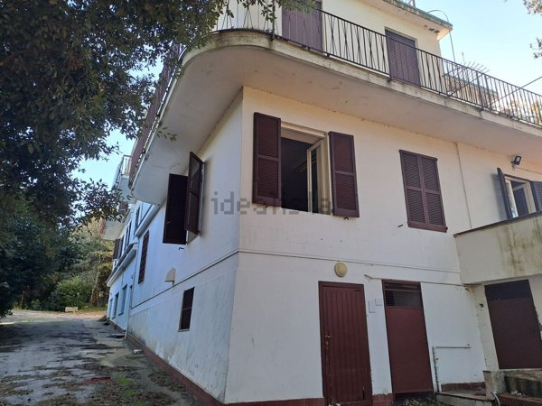 casa indipendente in vendita ad Itri