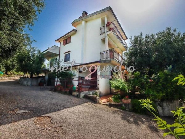 casa indipendente in vendita ad Itri