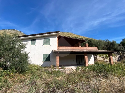casa indipendente in vendita ad Itri