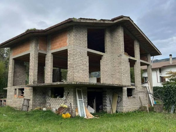 casa indipendente in vendita ad Itri