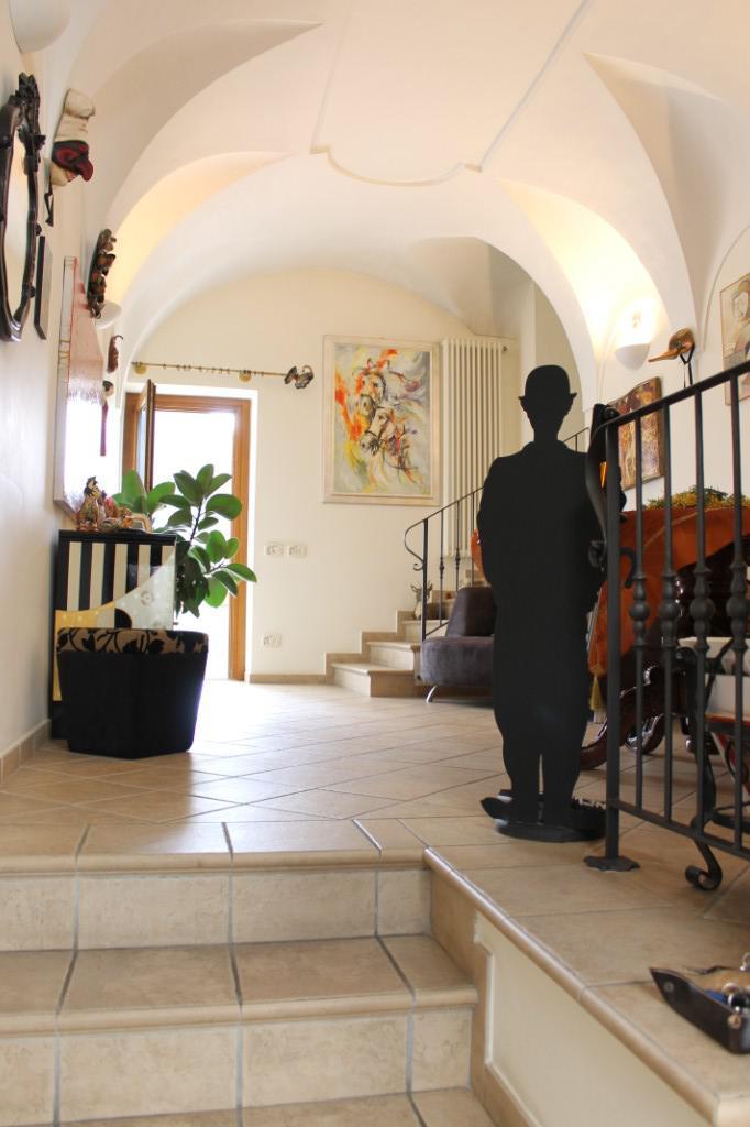 intera palazzina in vendita ad Itri