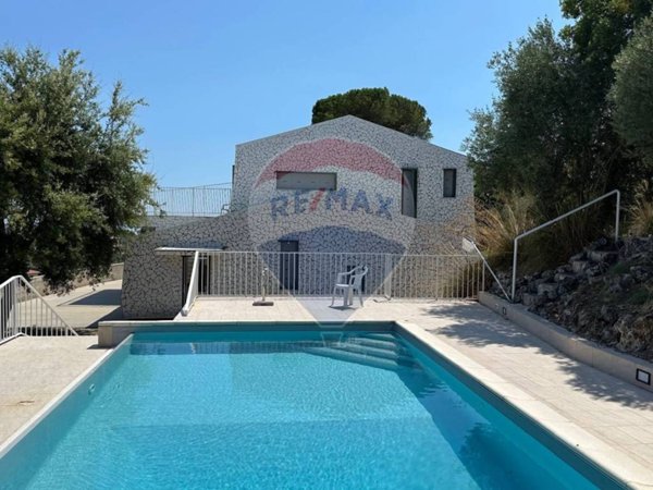 casa indipendente in vendita ad Itri