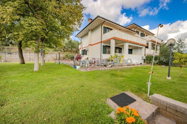 casa indipendente in vendita ad Itri