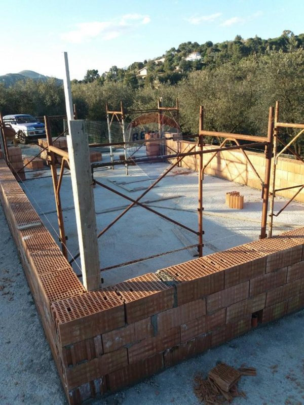 casa indipendente in vendita ad Itri