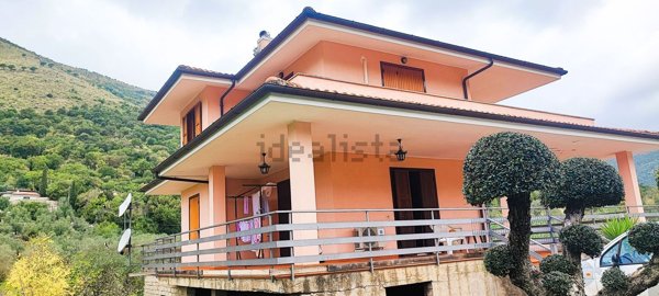 casa indipendente in vendita ad Itri