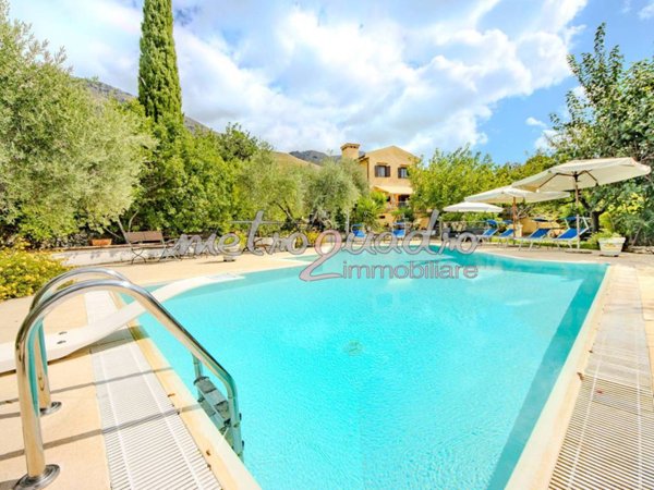 casa indipendente in vendita ad Itri