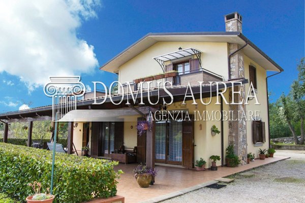 casa indipendente in vendita ad Itri