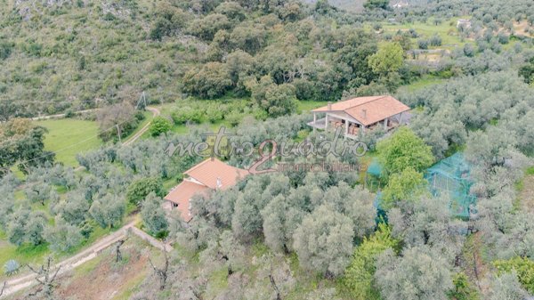 casa indipendente in vendita ad Itri