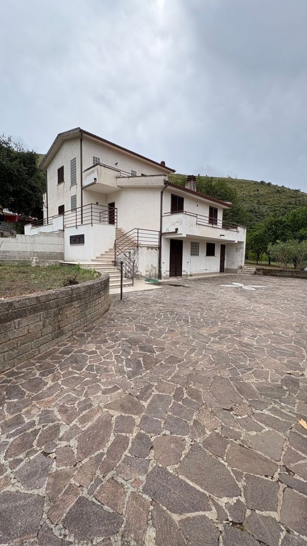 casa indipendente in vendita ad Itri