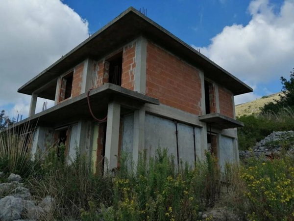 casa indipendente in vendita ad Itri