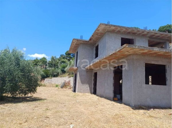 casa indipendente in vendita ad Itri