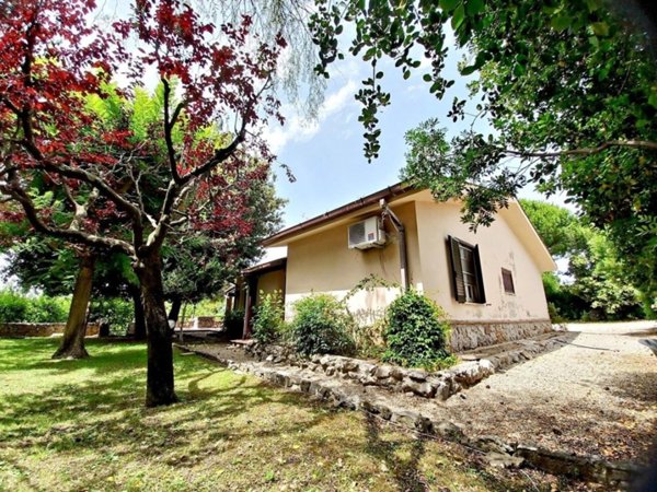 casa indipendente in vendita ad Itri