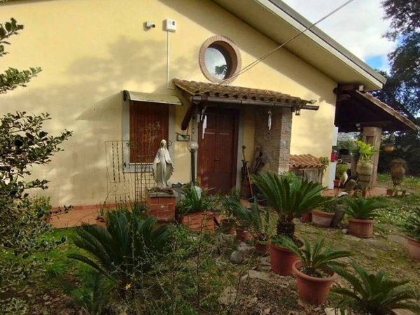 casa indipendente in vendita ad Itri