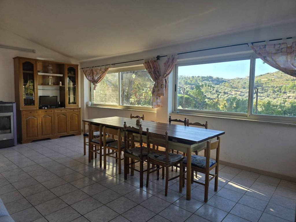 casa indipendente in vendita ad Itri