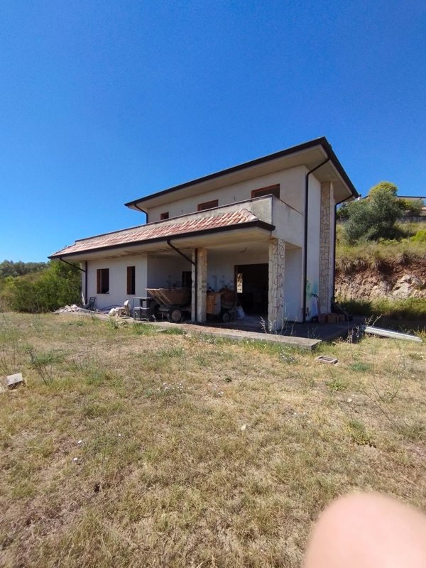 pentavano in vendita ad Itri