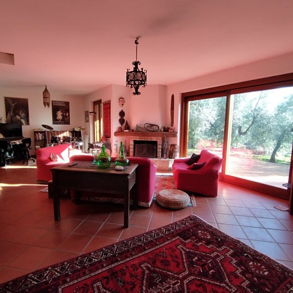 casa indipendente in vendita ad Itri