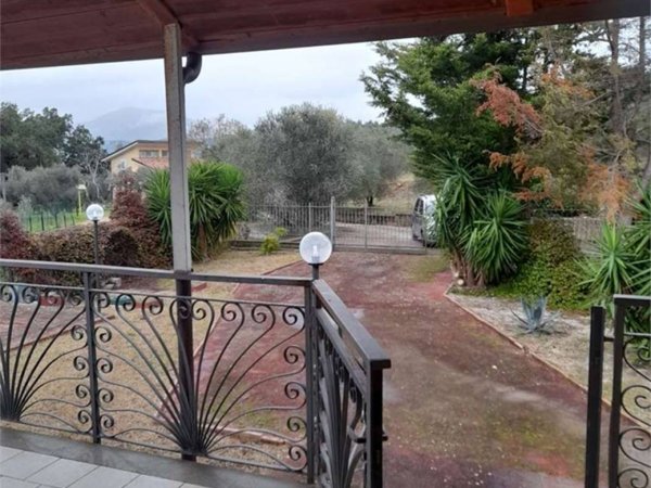 casa indipendente in vendita ad Itri