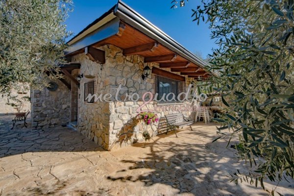 casa indipendente in vendita ad Itri