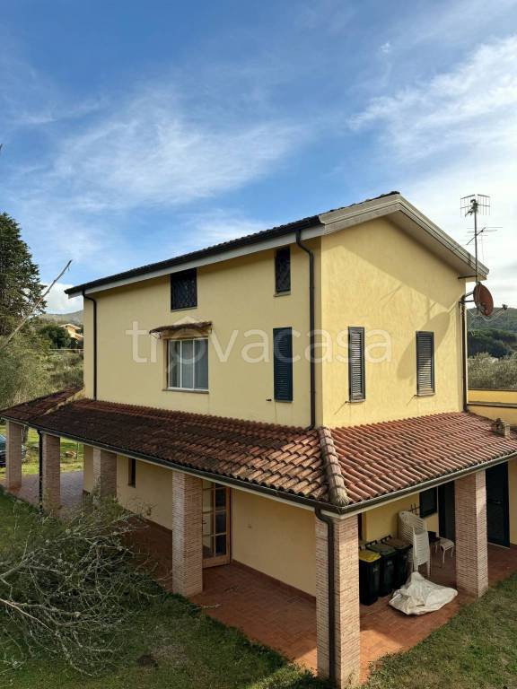 casa indipendente in vendita ad Itri