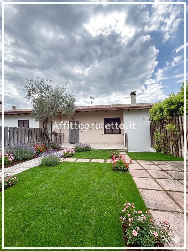 casa indipendente in vendita ad Itri