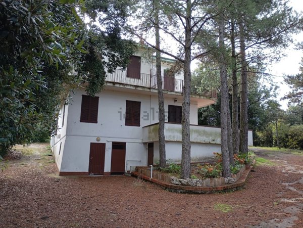 casa indipendente in vendita ad Itri