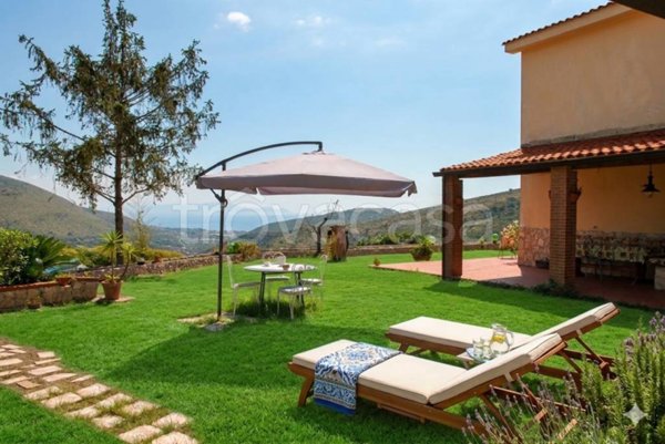 casa indipendente in vendita ad Itri