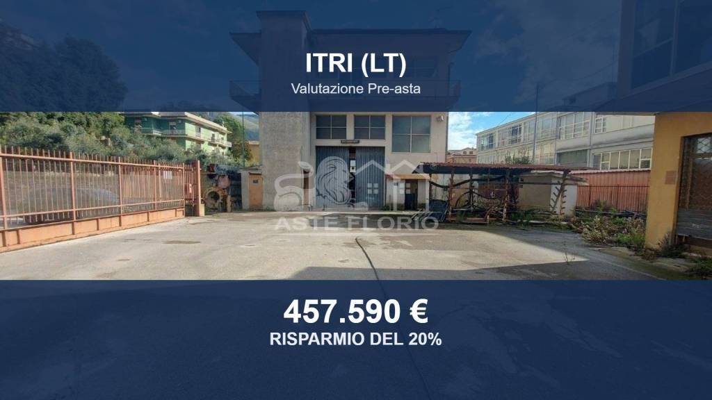 locale commerciale in vendita ad Itri