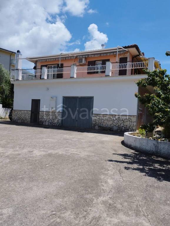 casa indipendente in vendita ad Itri