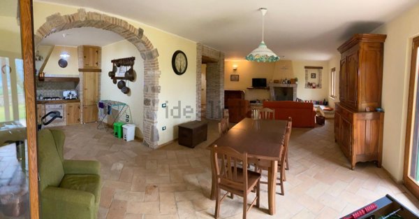casa indipendente in vendita ad Itri