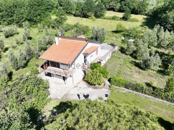 casa indipendente in vendita ad Itri