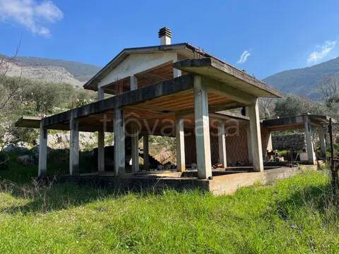 casa indipendente in vendita ad Itri